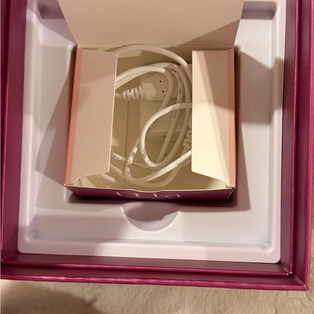 Tria SmoothBeauty Laser - Picture 9 of 10